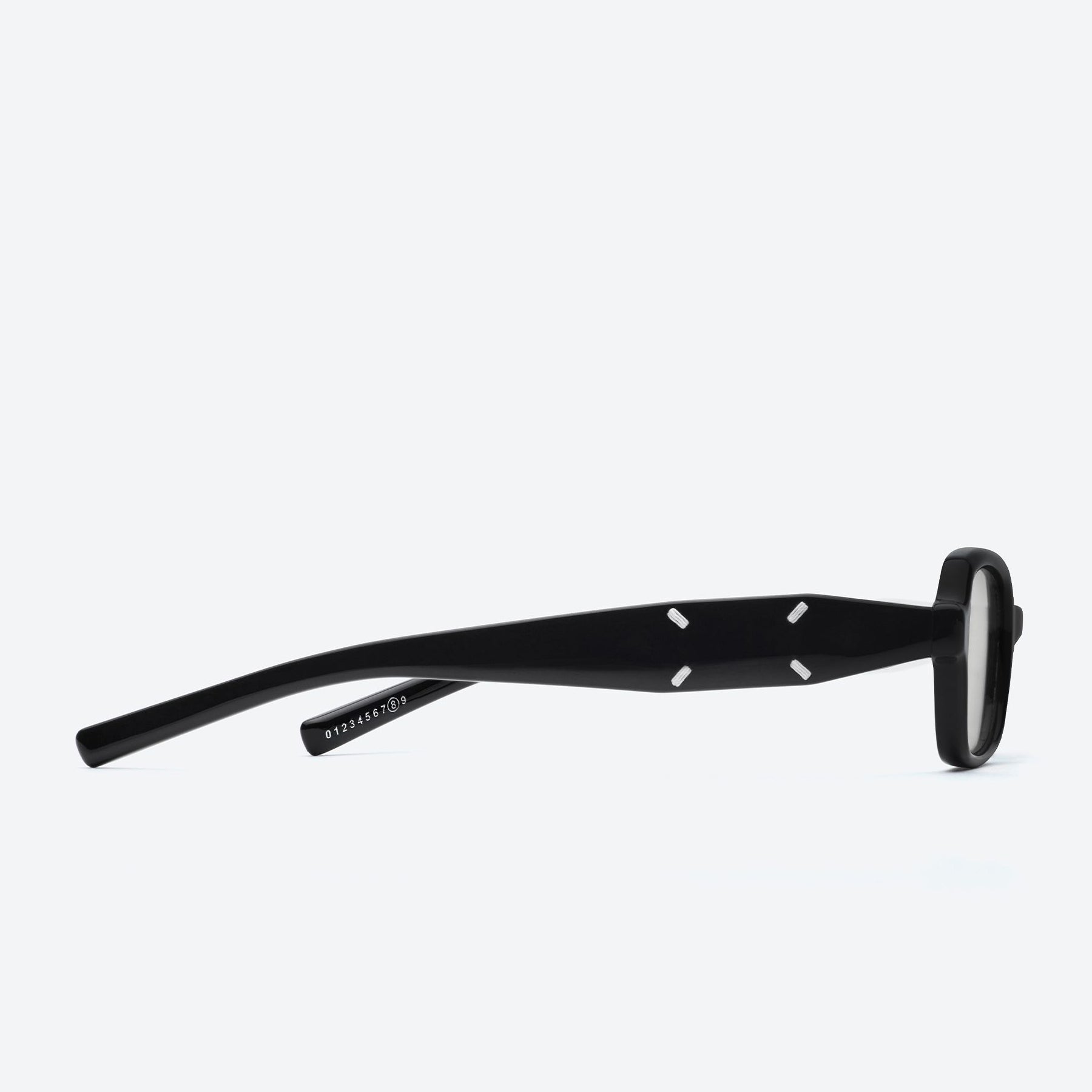Maison Margiela – MM210 01 Black / Clear