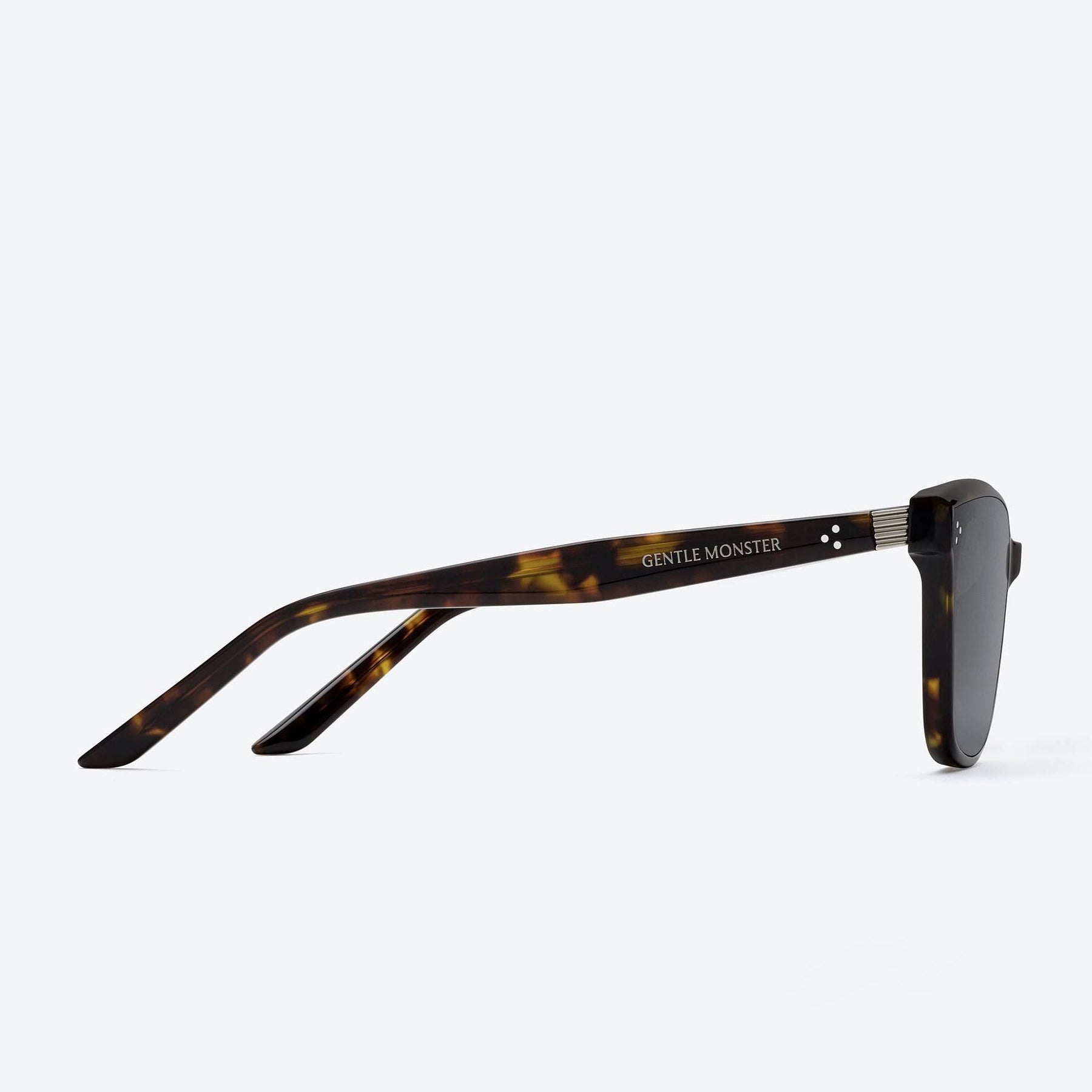 Numer T1 Tortoise / Black