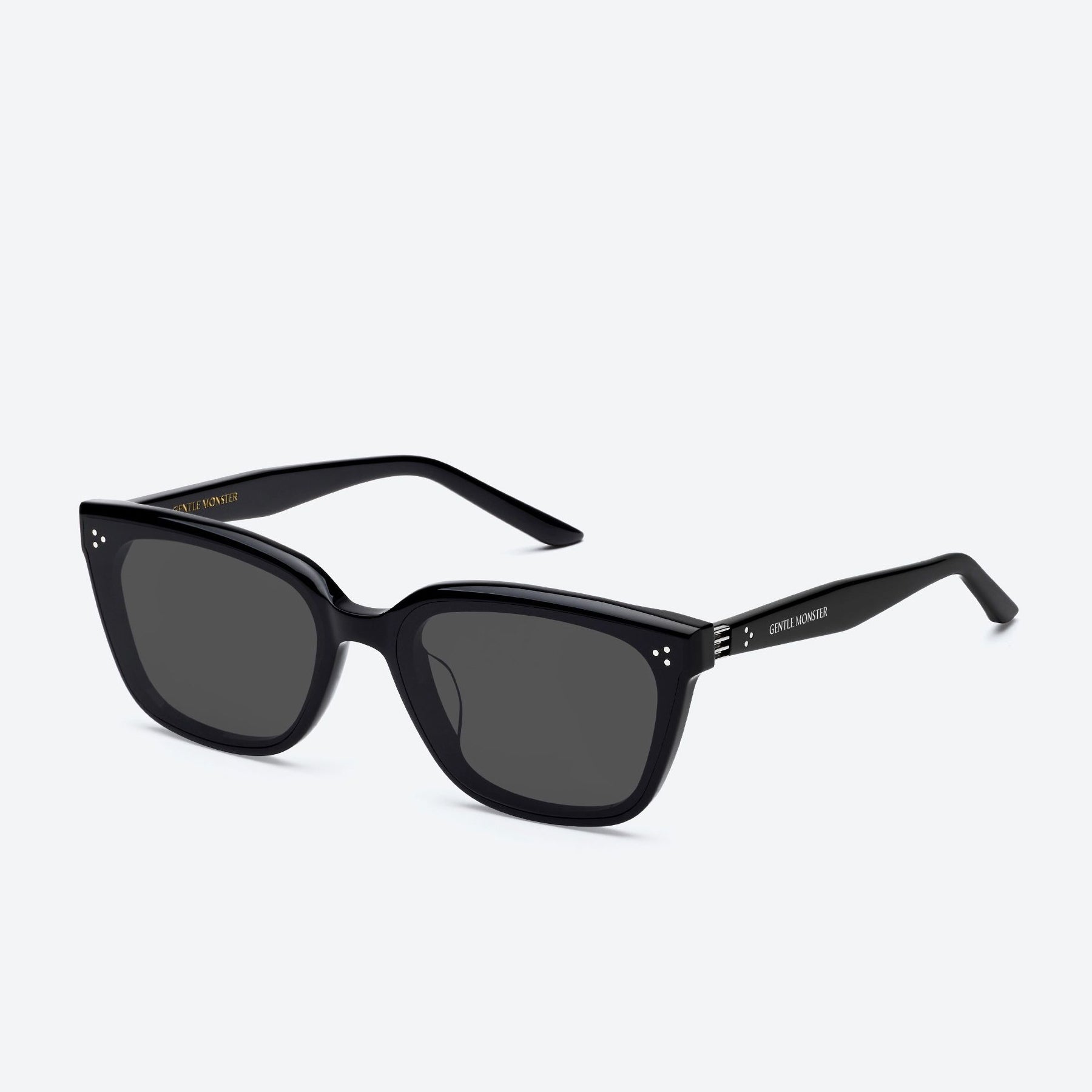 Numer 01 Black / Black