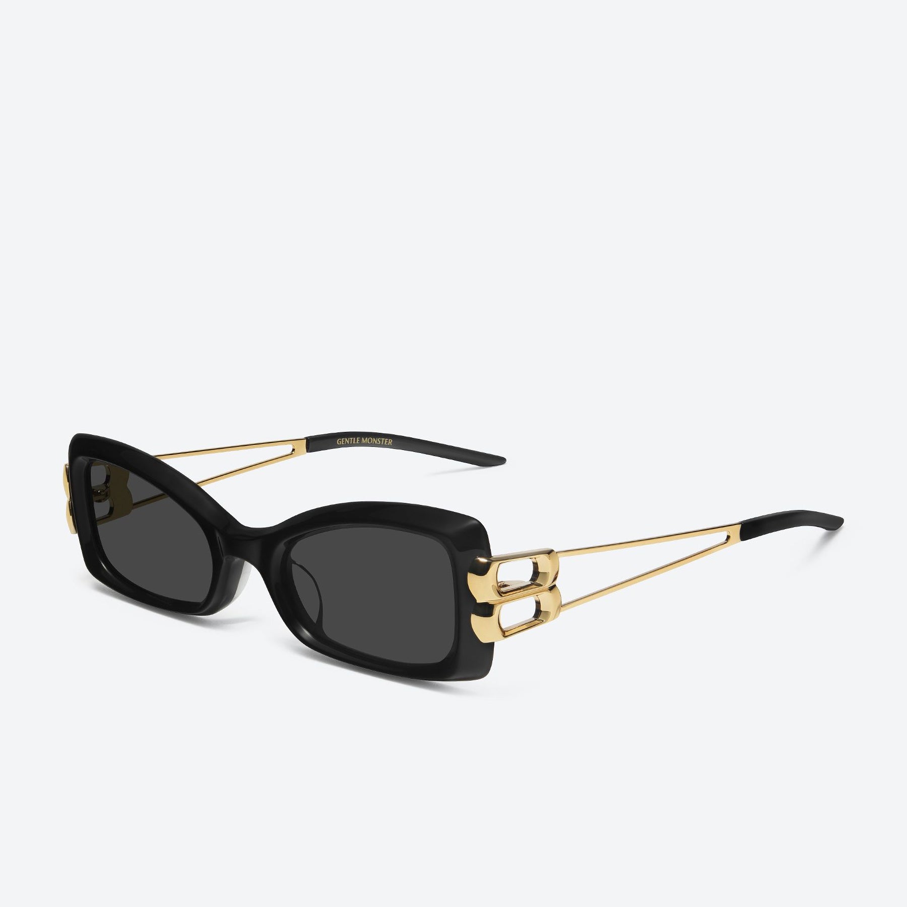 Nemesis 01 Black / Black