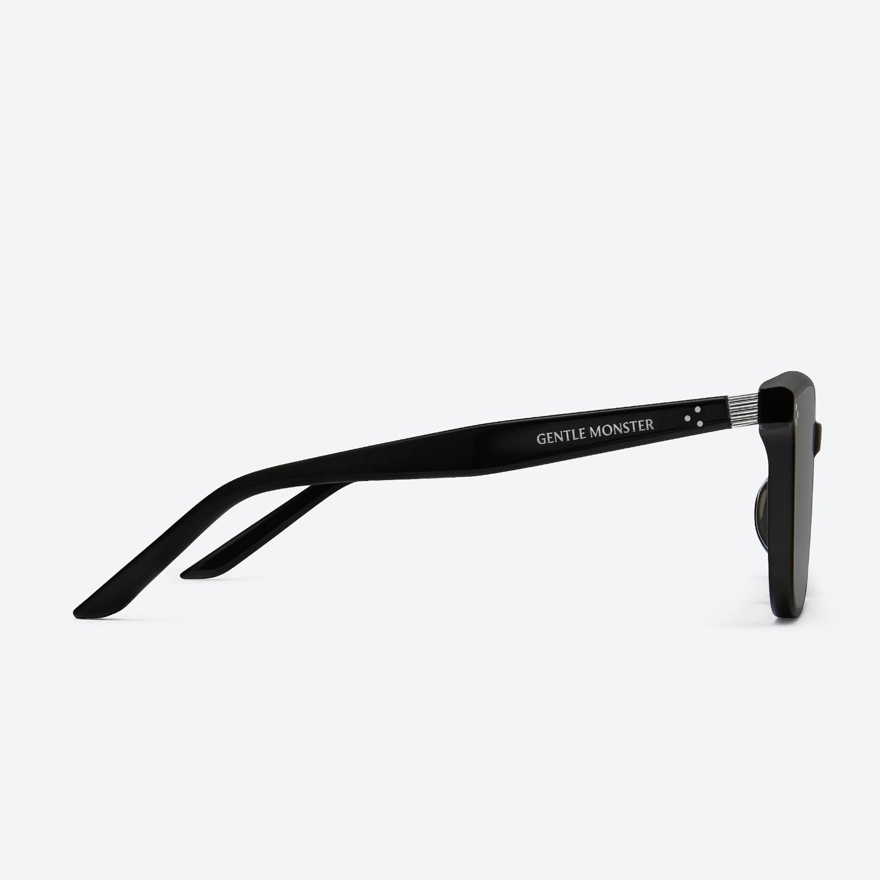 By Row 01 Black / Black