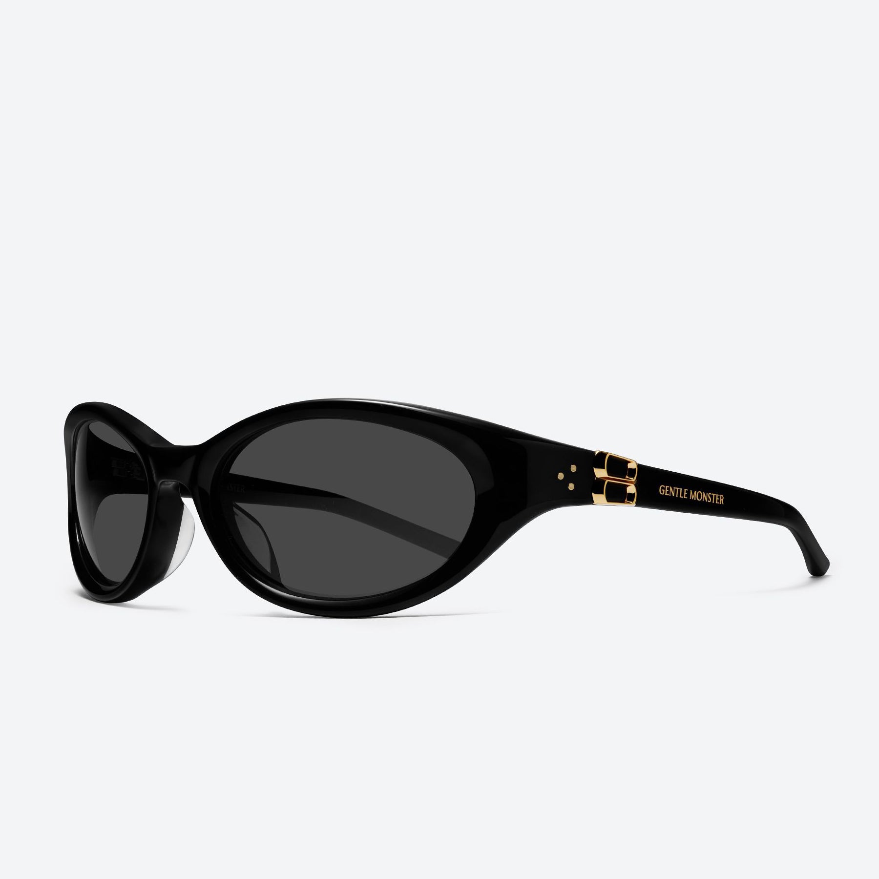 Ion 01 Black / Black