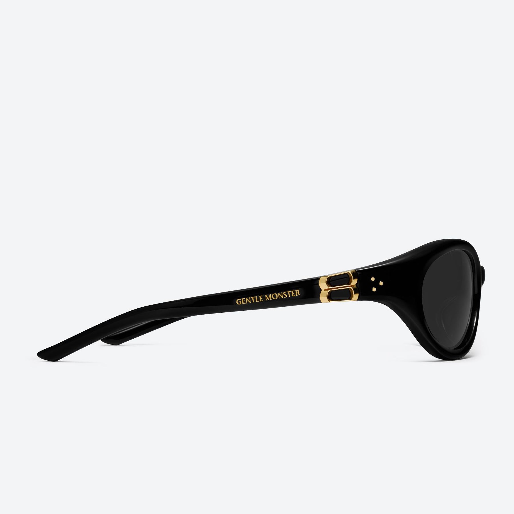 Ion 01 Black / Black